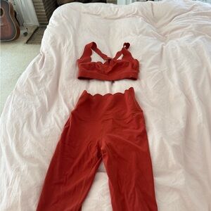 Women's Scalloped Red Sports Bra Set